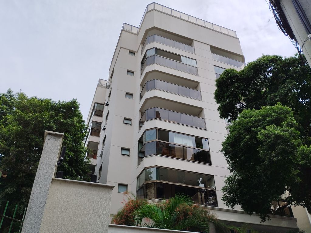 Imagens do imóveis Apartamento de Sala Dois Quartos, Varanda Área e Serviços  Tijuca Rio de Janeiro
