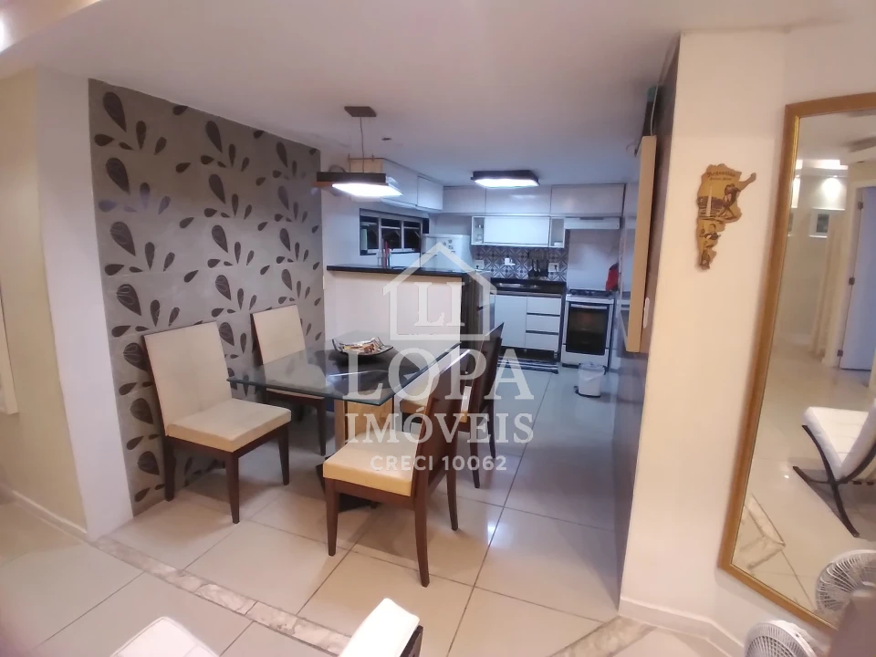 Imagens do imóveis Um apartamento dividido em dois, à venda em Copacabana com cento e vinte metros por  um milhão e quarenta mil reais
