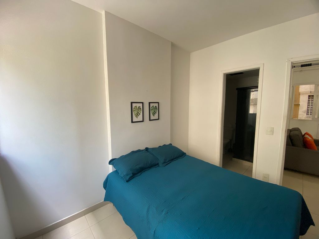 Imagens do imóveis Apartamento Quarto e Sala Reformado Em Prédio com Boa Infraestrutura no Centro