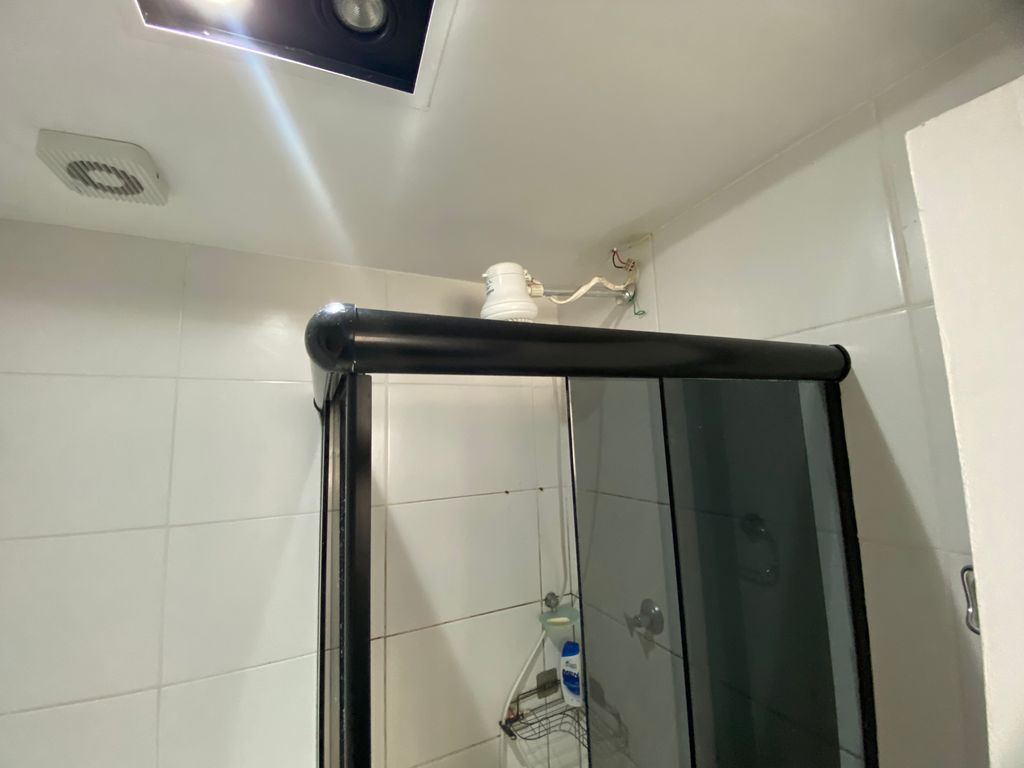 Imagens do imóveis Apartamento Quarto e Sala Reformado Em Prédio com Boa Infraestrutura no Centro