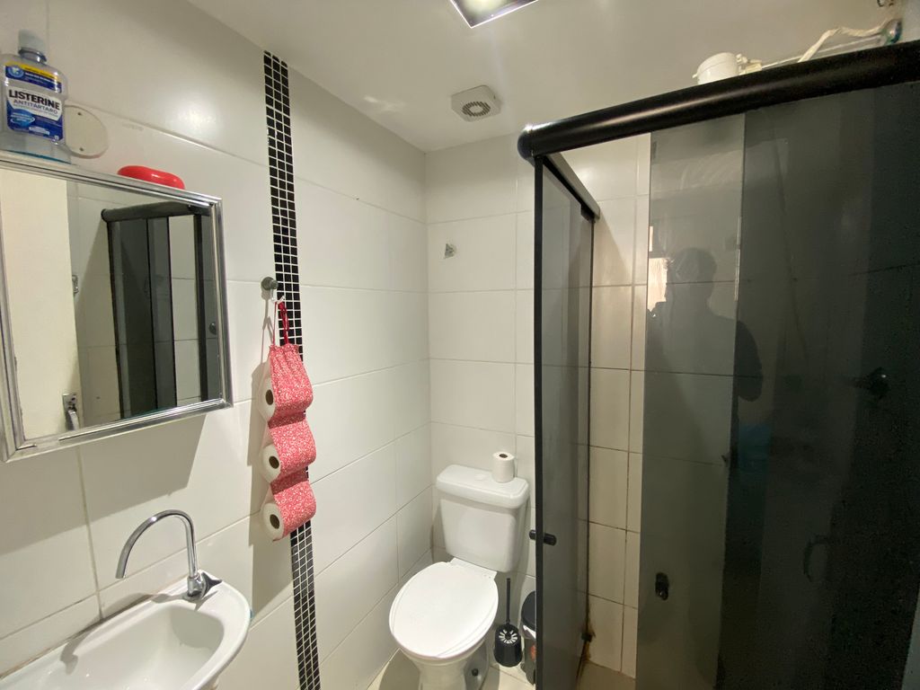 Imagens do imóveis Apartamento Quarto e Sala Reformado Em Prédio com Boa Infraestrutura no Centro