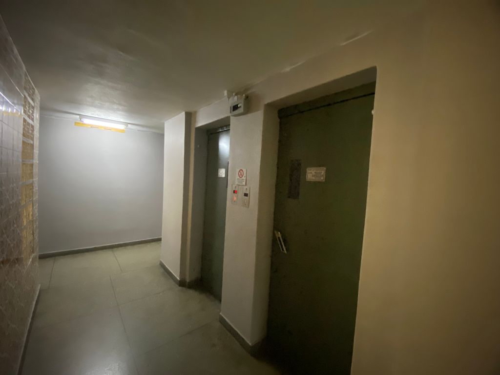 Imagens do imóveis Apartamento Quarto e Sala Reformado Em Prédio com Boa Infraestrutura no Centro