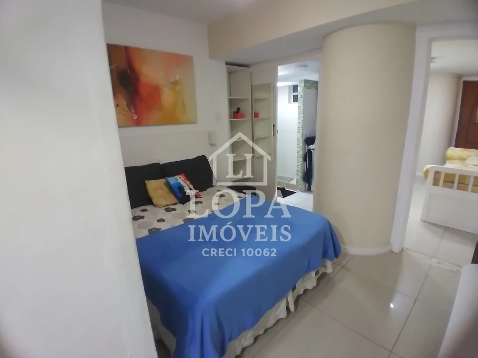 Imagens do imóveis Um apartamento dividido em dois, à venda em Copacabana com cento e vinte metros por  um milhão e quarenta mil reais