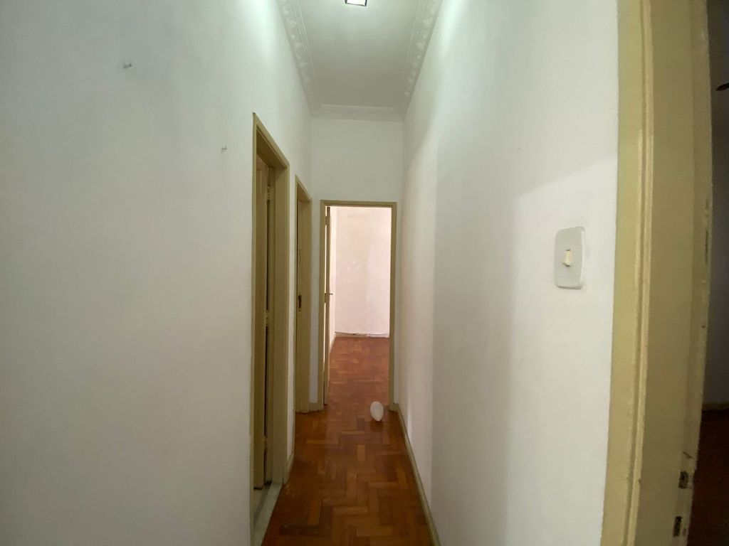 Imagens do imóveis Apartamento de Três Quartos no Bairro de Fátima no Centro do Rio de Janeiro