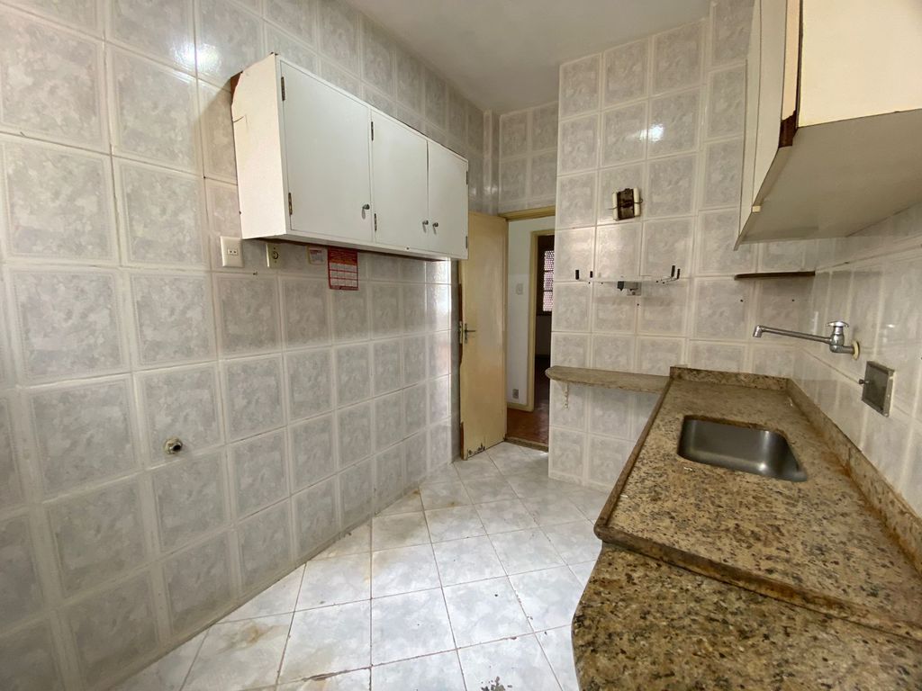 Imagens do imóveis Apartamento de Três Quartos no Bairro de Fátima no Centro do Rio de Janeiro