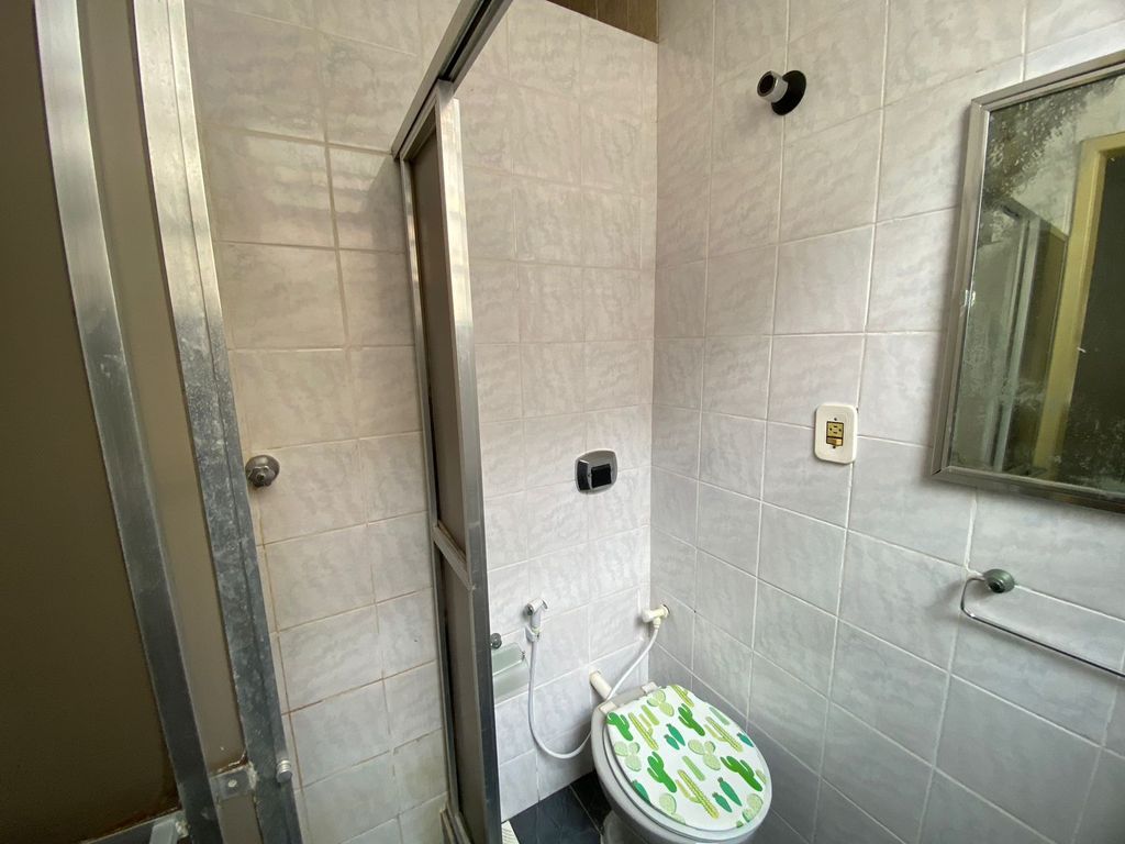 Imagens do imóveis Apartamento de Três Quartos no Bairro de Fátima no Centro do Rio de Janeiro