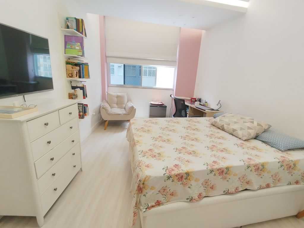 Imagens do imóveis Apartamento composto de Sala dois Quartos dependência em Centro Rio de Janeiro