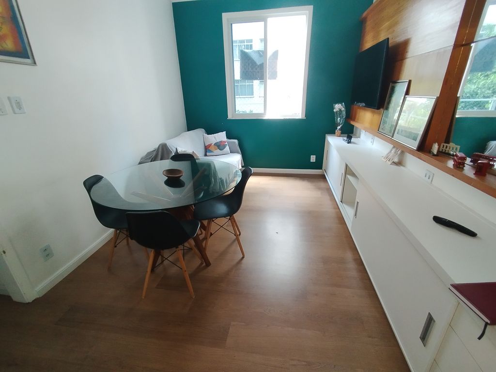 Imagens do imóveis Apartamento composto de Sala dois Quartos dependência em Centro Rio de Janeiro