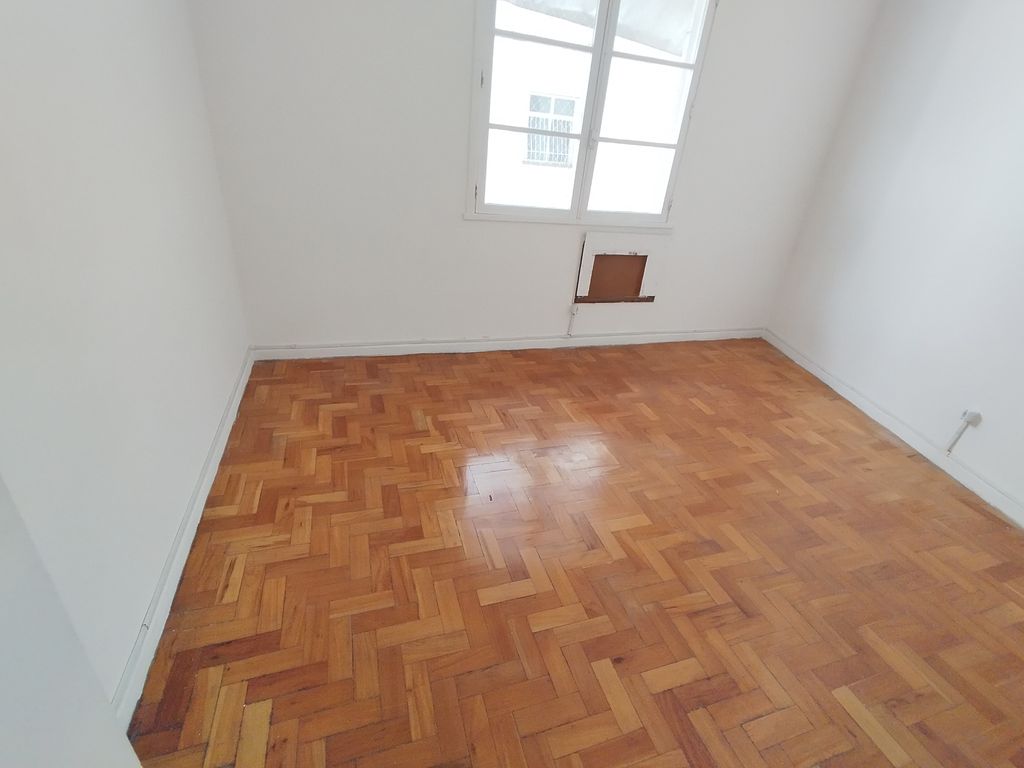 Imagens do imóveis Apartamento de Sala dois Quartos, área de serviços, em centro Rio de Janeiro