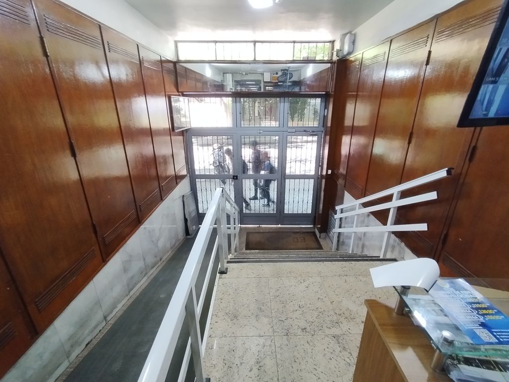 Imagens do imóveis Apartamento de Sala dois Quartos, área de serviços, em centro Rio de Janeiro