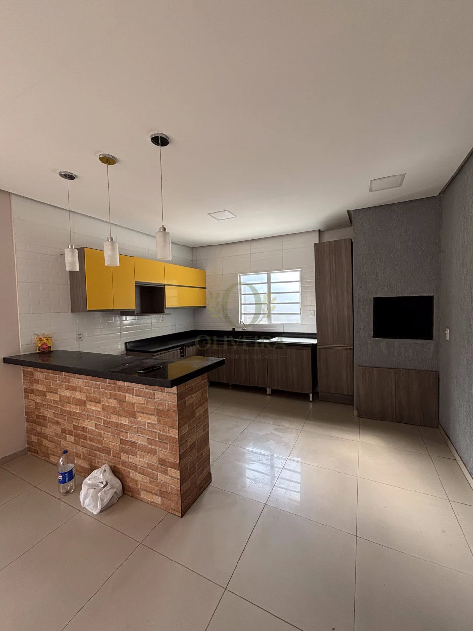 APARTAMENTO 4 DORMITÓRIOS