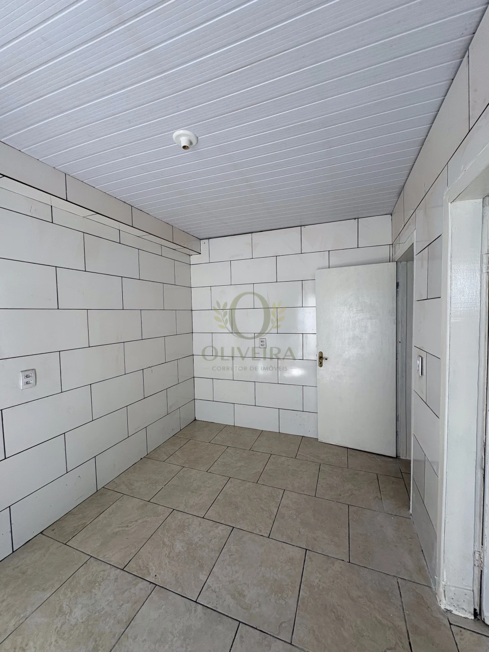 APARTAMENTO TERREO DOIS DORMITORIOS
