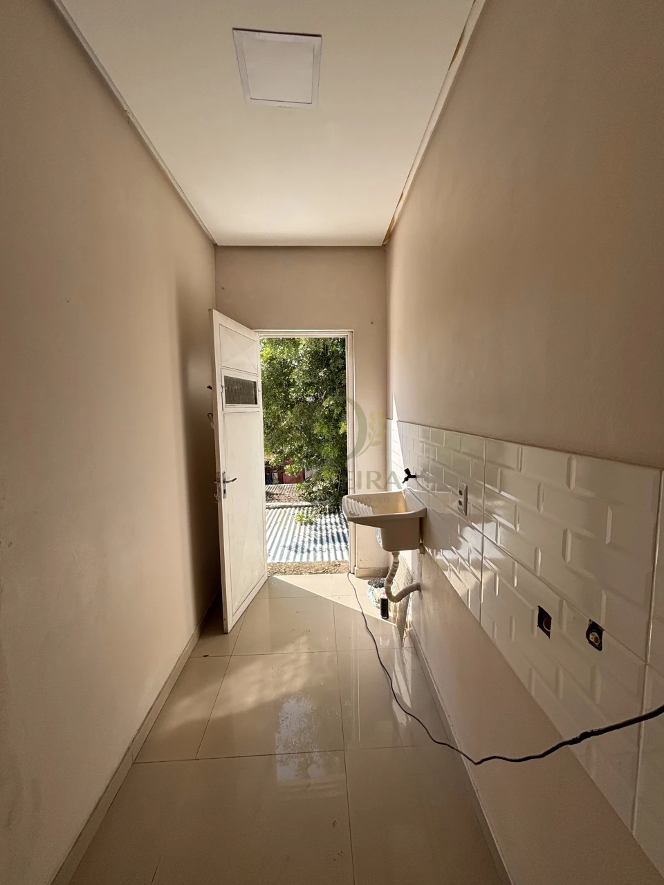 APARTAMENTO 4 DORMITÓRIOS