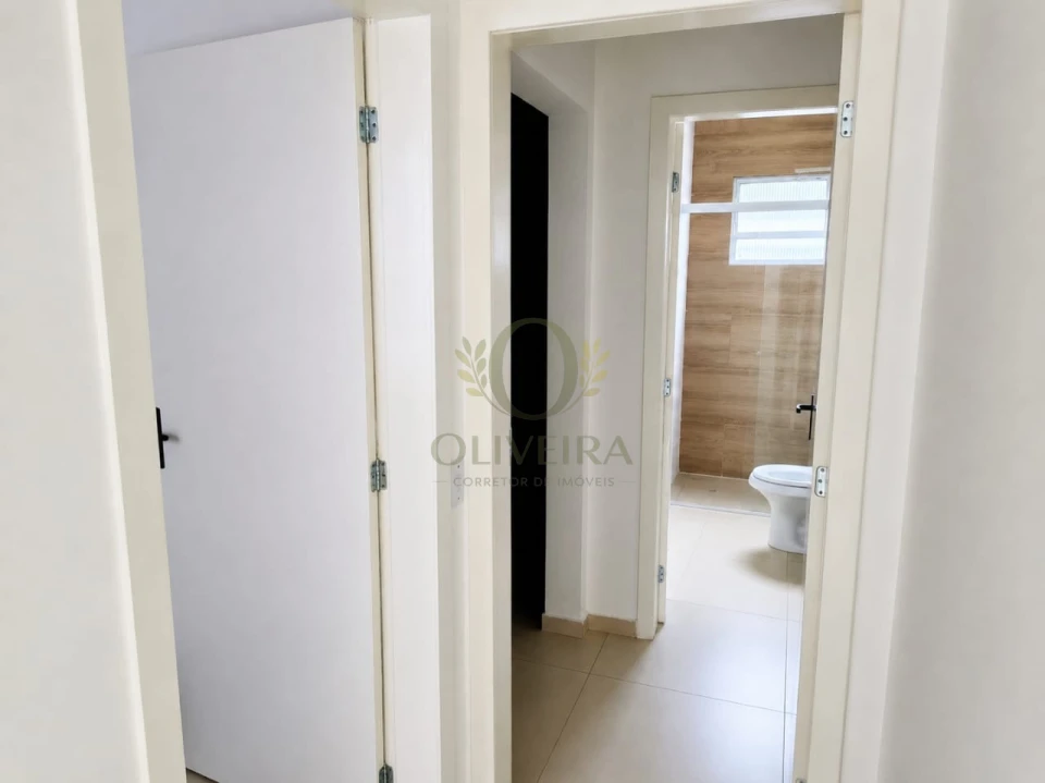 Casa Três Dormitórios