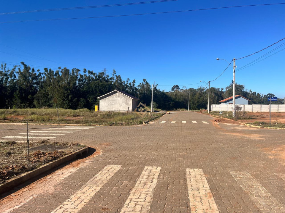 Imagens do imóveis LOTEAMENTO TRAMONTO