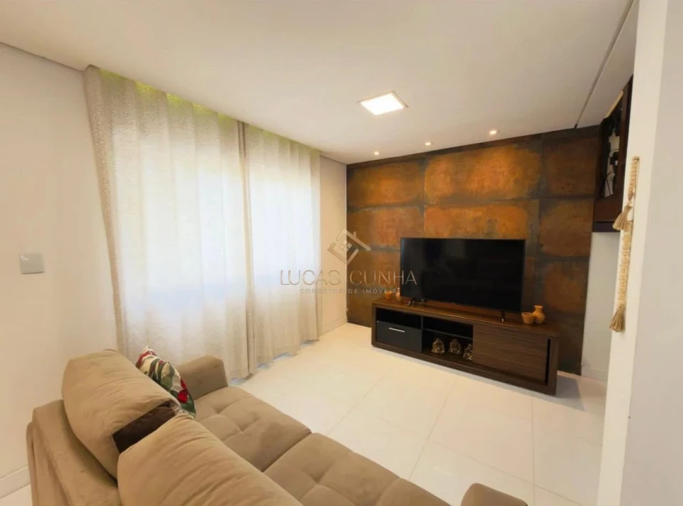 Imagens do imóveis SOBRADO MOBILIADO