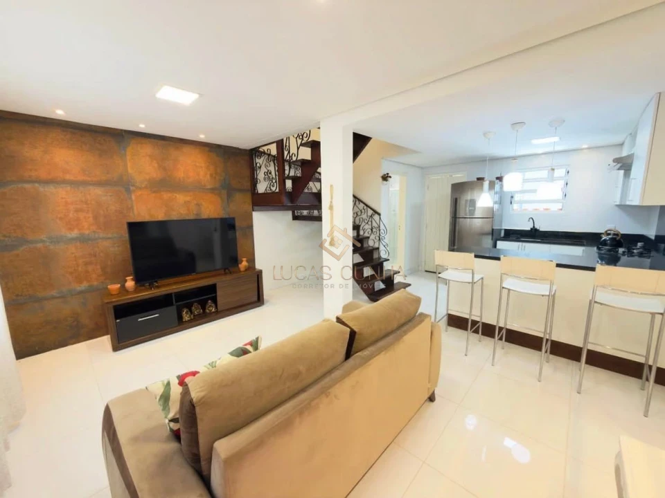 Imagens do imóveis SOBRADO MOBILIADO