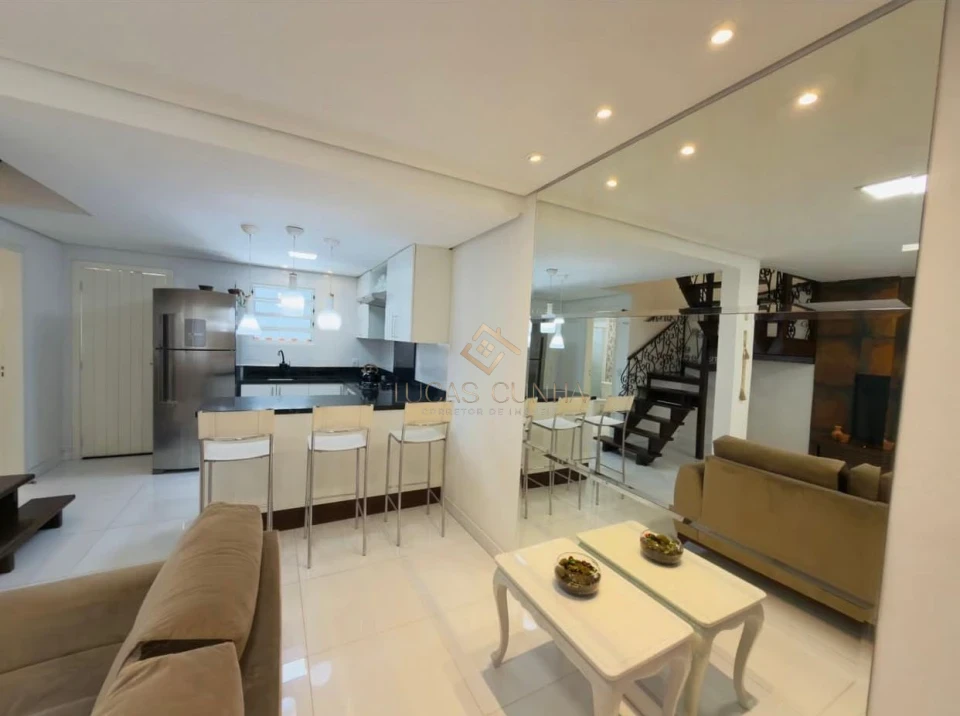 Imagens do imóveis SOBRADO MOBILIADO