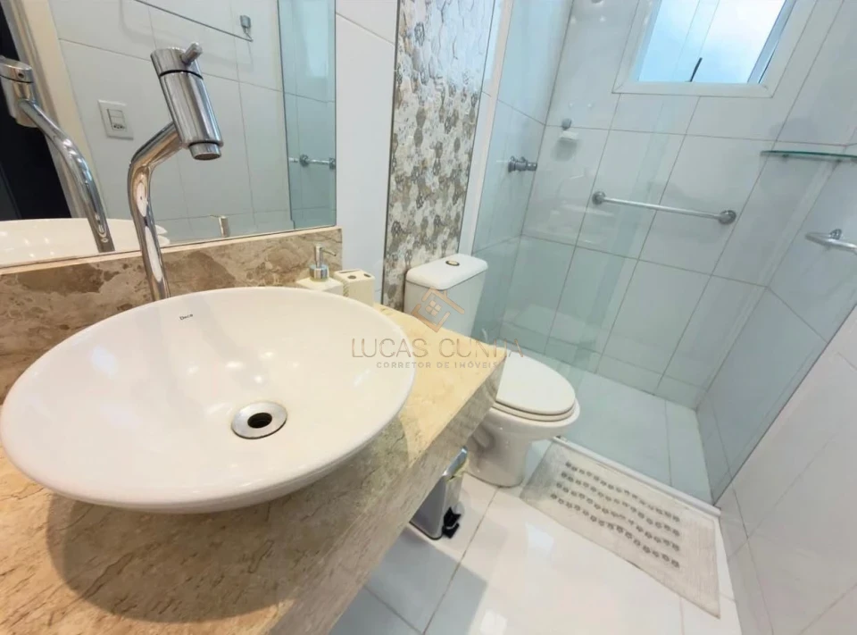 Imagens do imóveis SOBRADO MOBILIADO