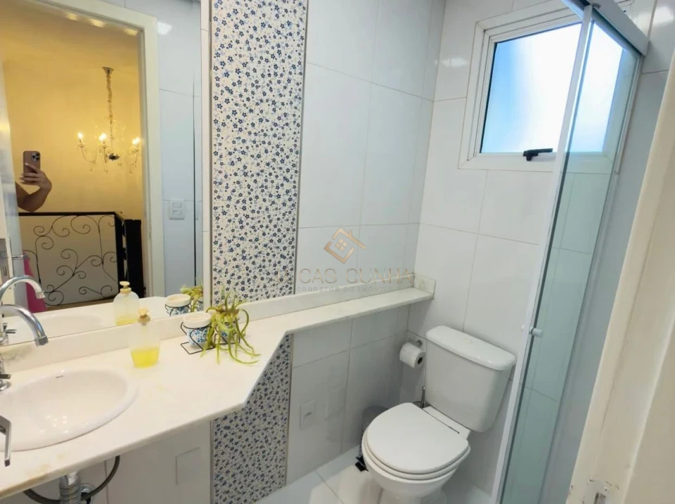 Imagens do imóveis SOBRADO MOBILIADO