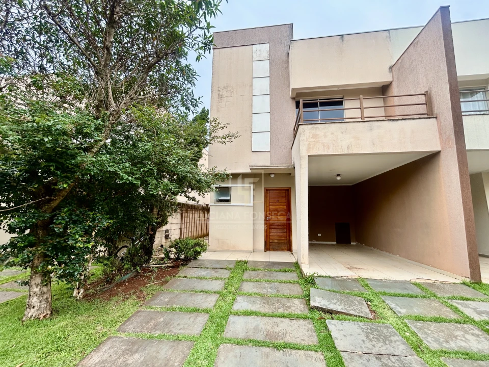 Sobrado Condominio Vila hipica Londrina vende