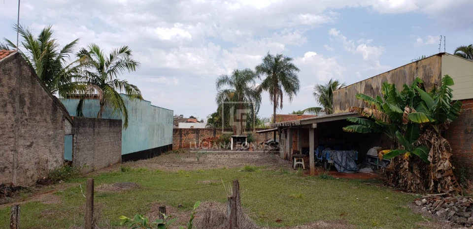 Imagens do imóveis Venda terreno murado