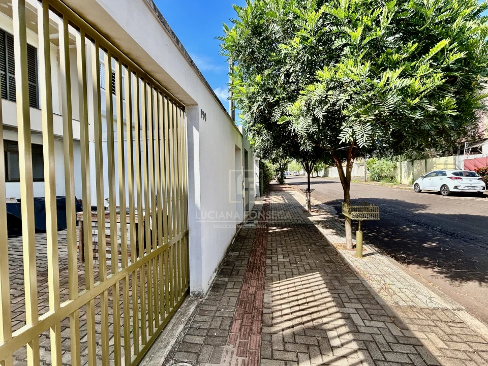 Imagens do imóveis Sobrado 3 andares Venda Jd. Burle Marxs