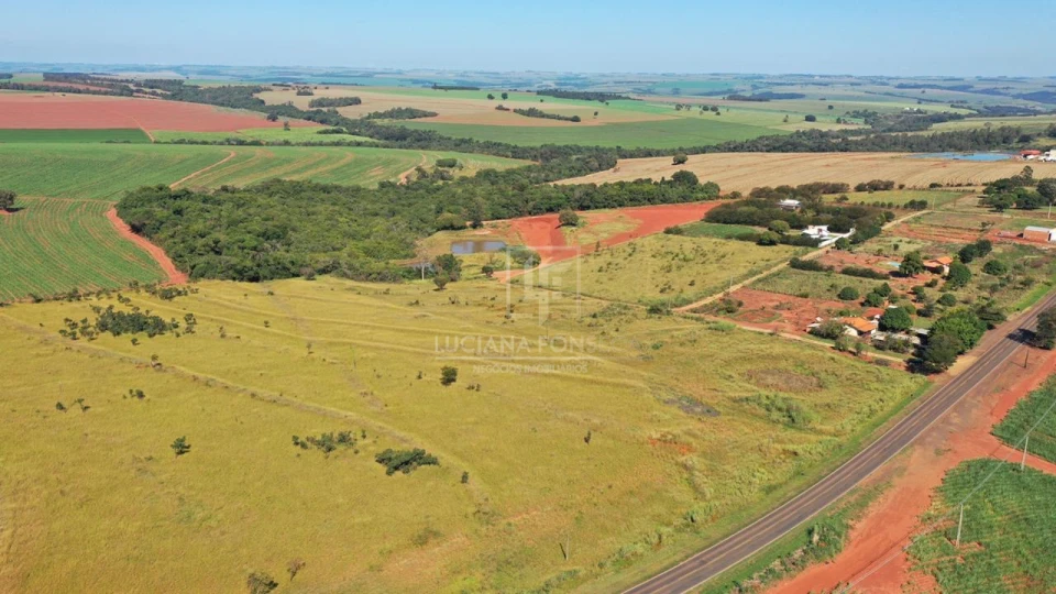 Imagens do imóveis Area Industrial a Venda em Jaguapitã