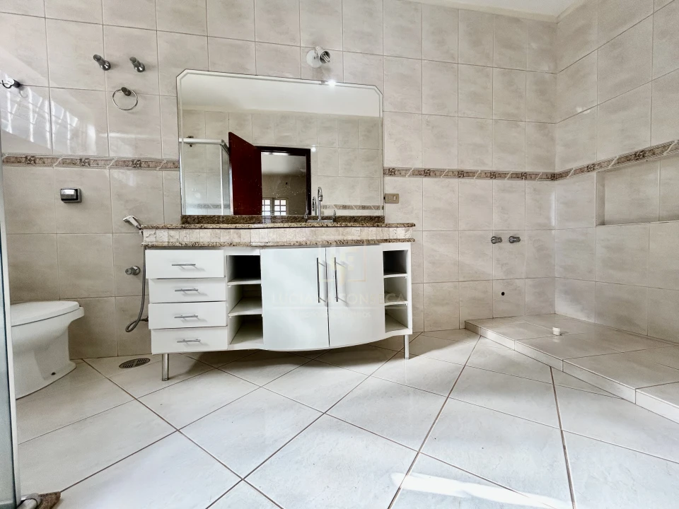 Imagens do imóveis Casa proximo à Av. Maringá