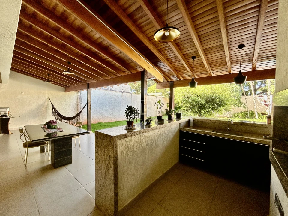 Imagens do imóveis Casa Jd. Tucanos