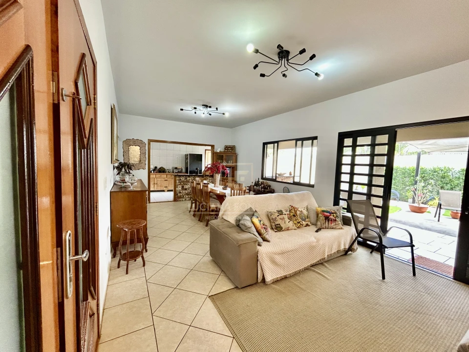 Casa à venda Jd. Itatiaia