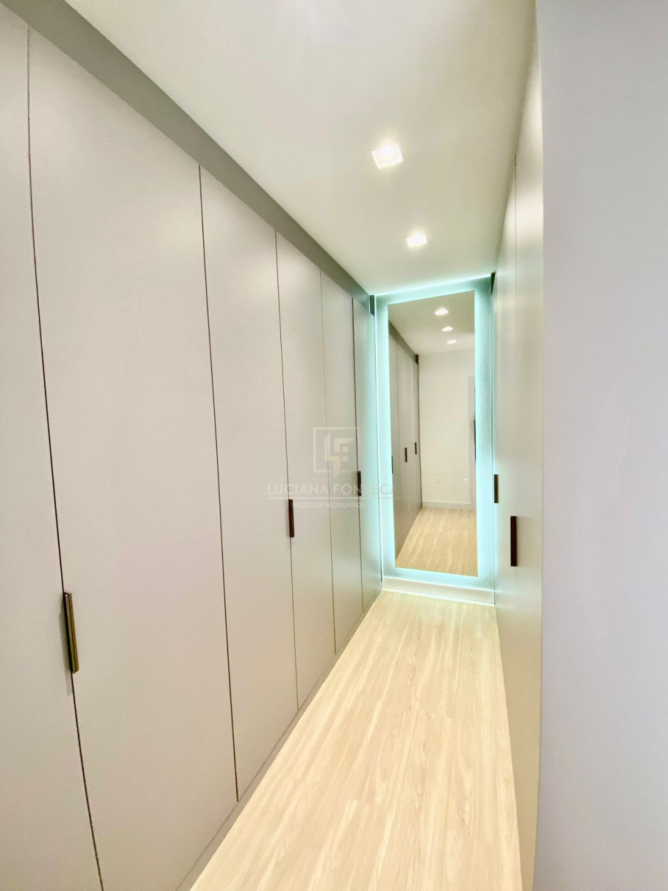 Imagens do imóveis EDIFICIO HOUSE GLEBA PALHANO VENDA