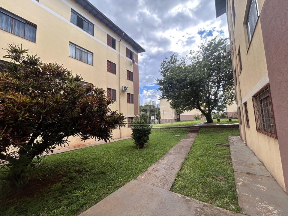 Imagens do imóveis MARGENS DO LAGO IGAPÓ VENDA