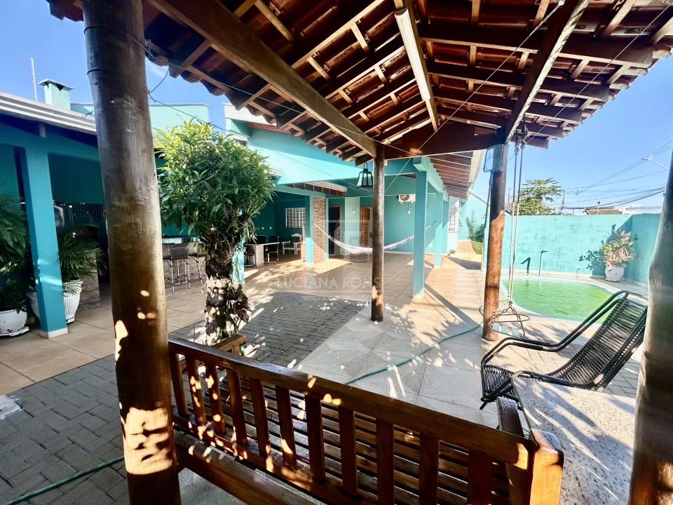 Vende Casa Jd. Santa Alice