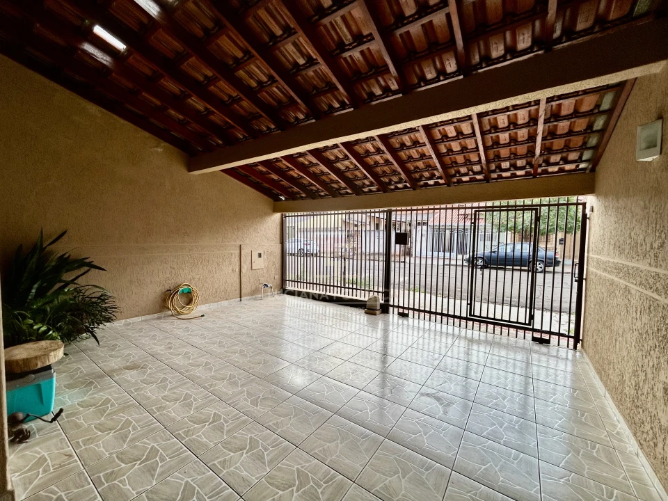 Imagens do imóveis casa Assobradada no Acapulco