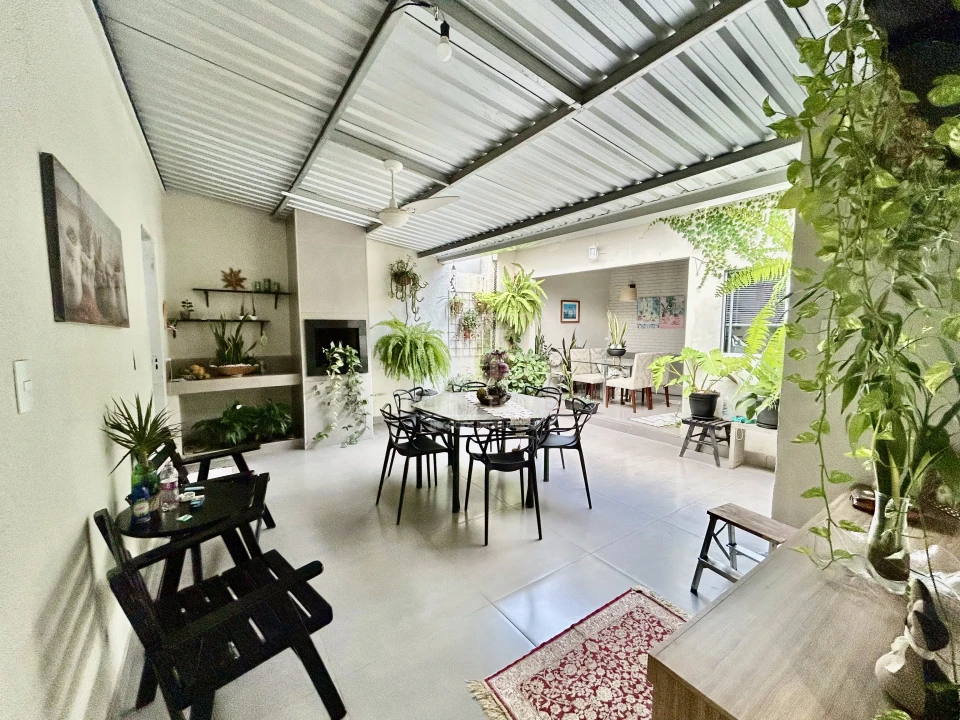 Imagens do imóveis Casa à  venda no Jd Aeroporto