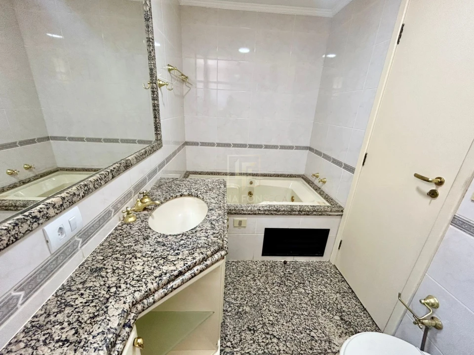 Imagens do imóveis Edificio Solar Monet Vende