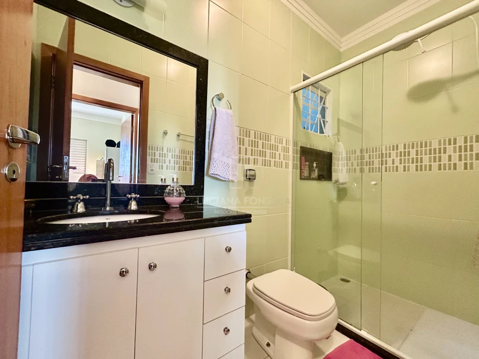 Vende Casa Jd. Santa Alice