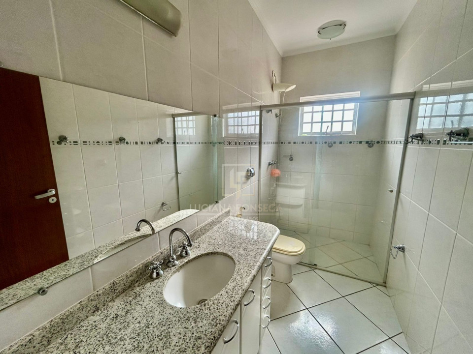 Imagens do imóveis Casa Em Condomínio Á Venda Village Pinheiros Londrina