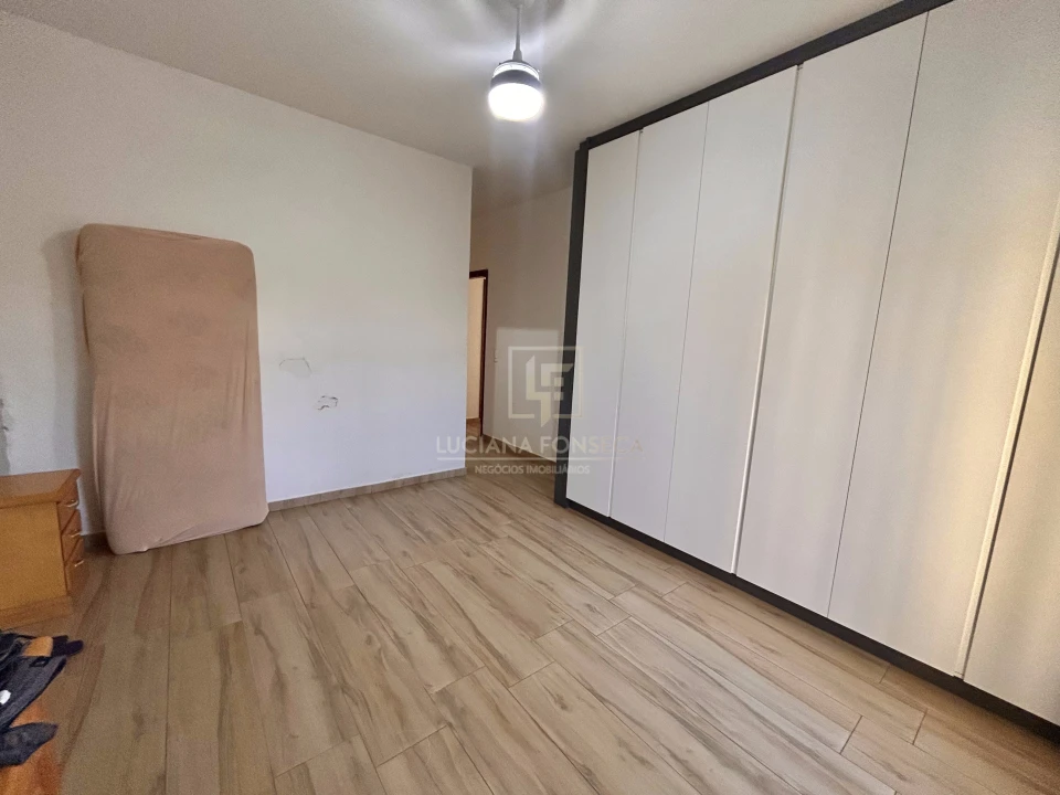 Imagens do imóveis Casa Com Piscina, Churrasqueira Locação