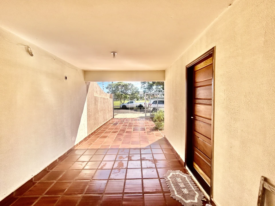 Imagens do imóveis casa Jd Bandeirantes à Venda