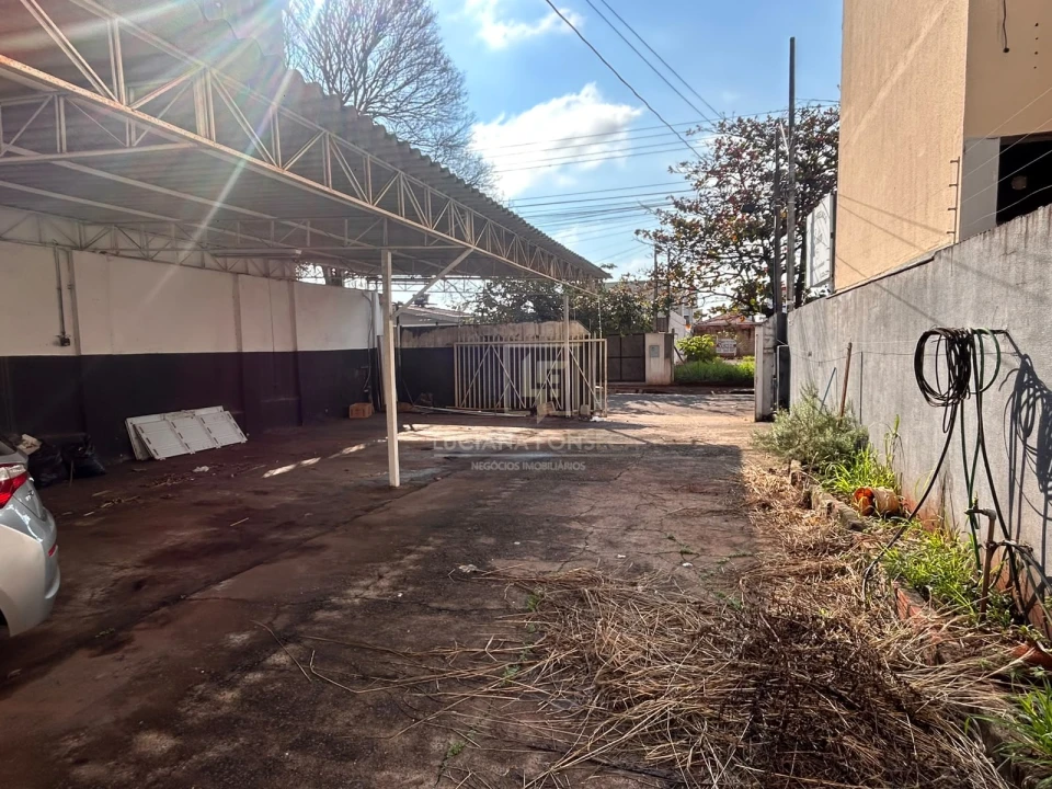 Imagens do imóveis TERRENO A VENDA ACEITA VEICULO ATE 30% VALOR