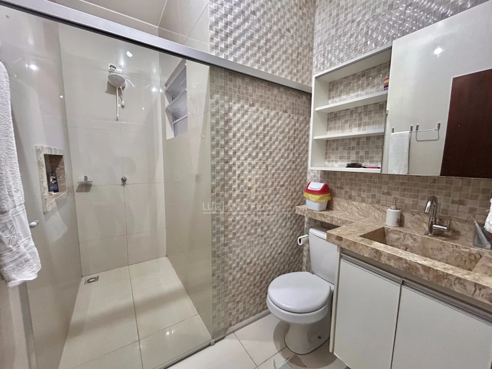 Imagens do imóveis Casa Com Piscina, Churrasqueira Locação