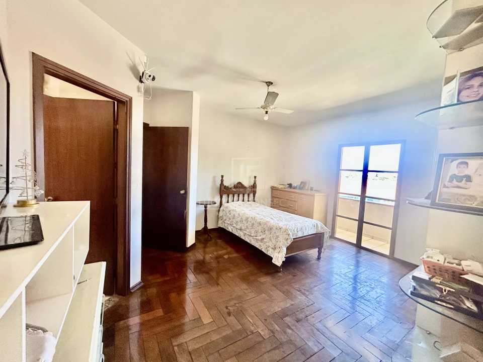 Imagens do imóveis Sobrado Jd. Itamarati