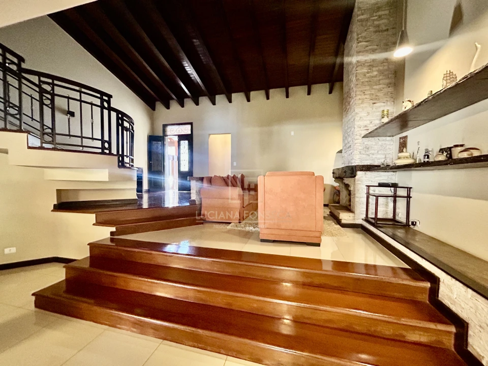 Imagens do imóveis Casa Jd. Tucanos