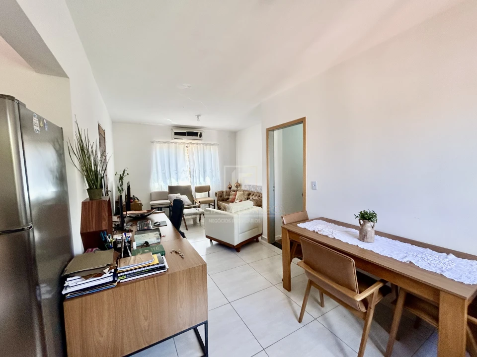 Imagens do imóveis casa Jd Bandeirantes à Venda