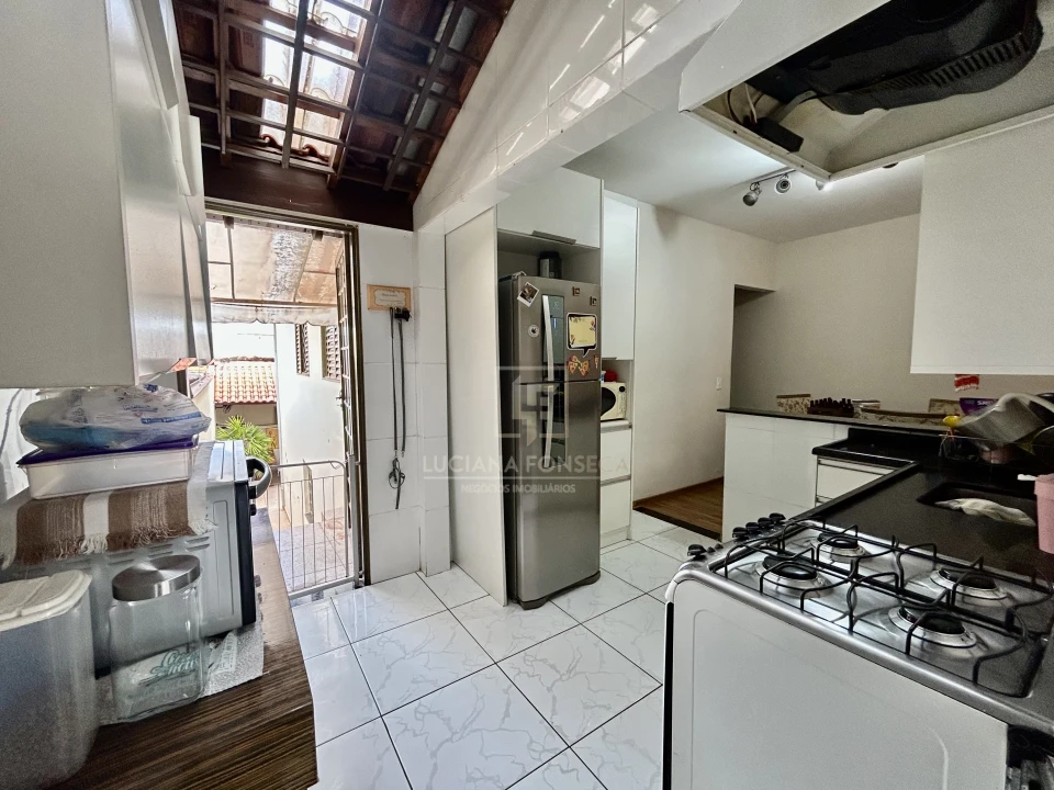 Imagens do imóveis casa Assobradada no Acapulco