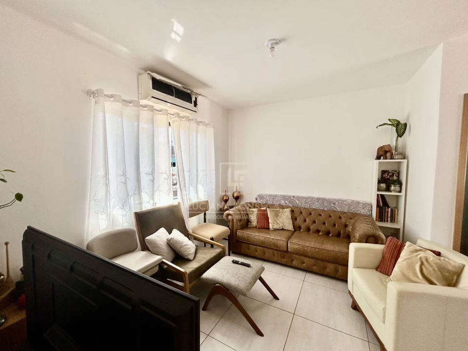 Imagens do imóveis casa Jd Bandeirantes à Venda