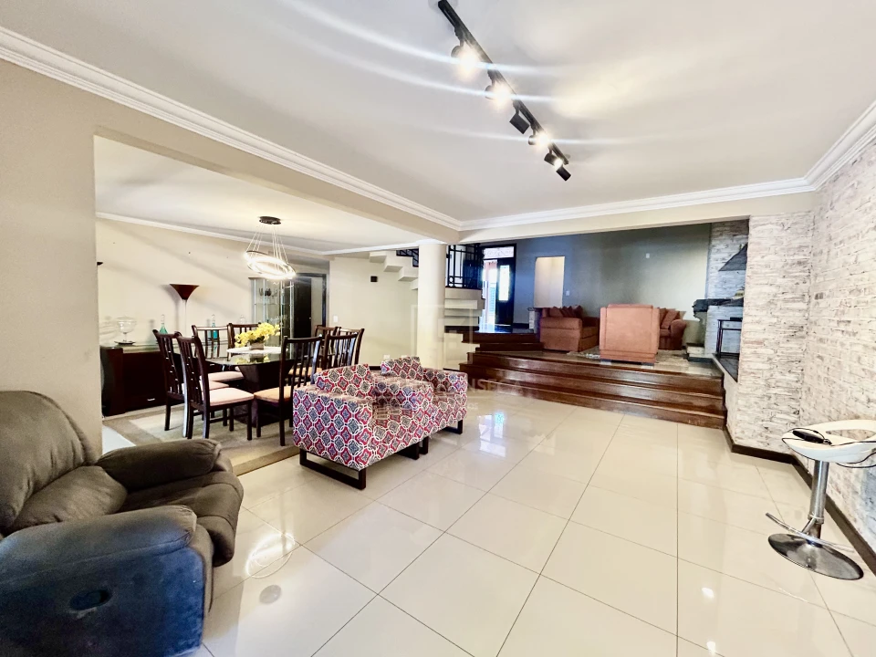 Imagens do imóveis Casa Jd. Tucanos