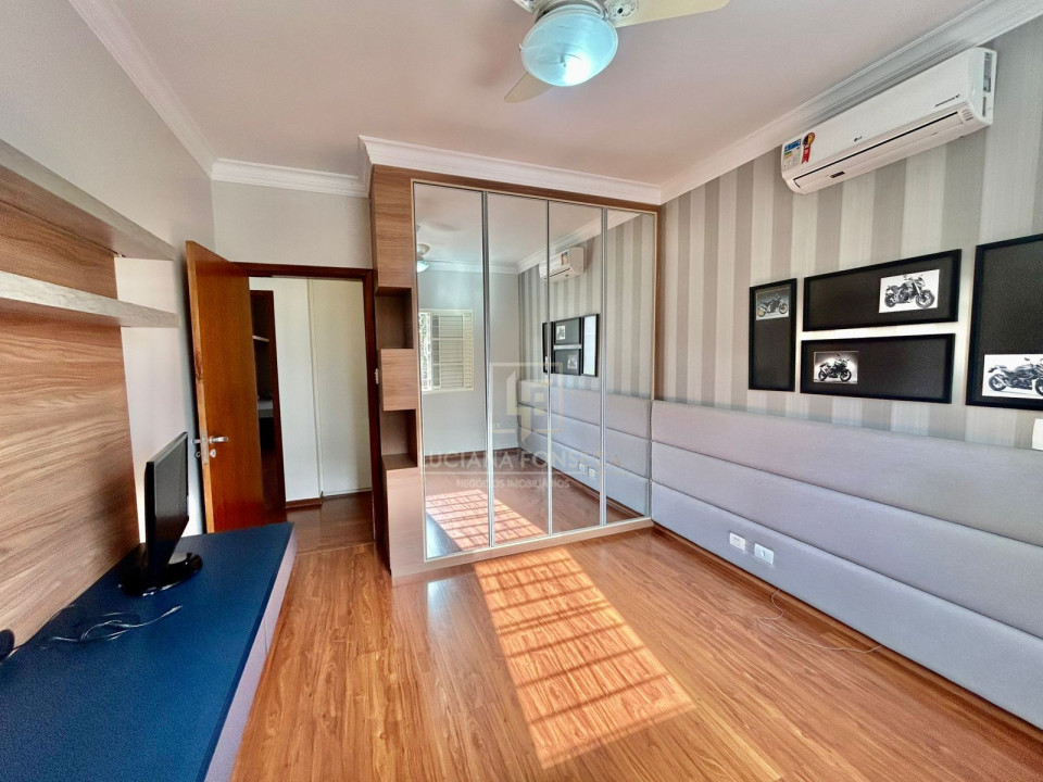 Imagens do imóveis Casa Em Condomínio Á Venda Village Pinheiros Londrina